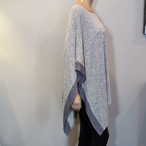 WHBM Cape Poncho Sweater Boat Neck Bordered Contrast Two Tone Heathered Knit - Picture 7 of 13
